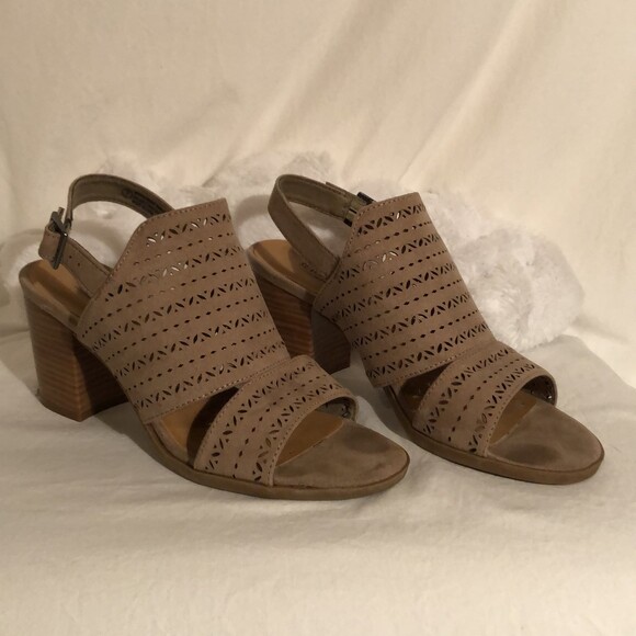 Seychelles Shoes - Sandals Size 7 By Seychelles